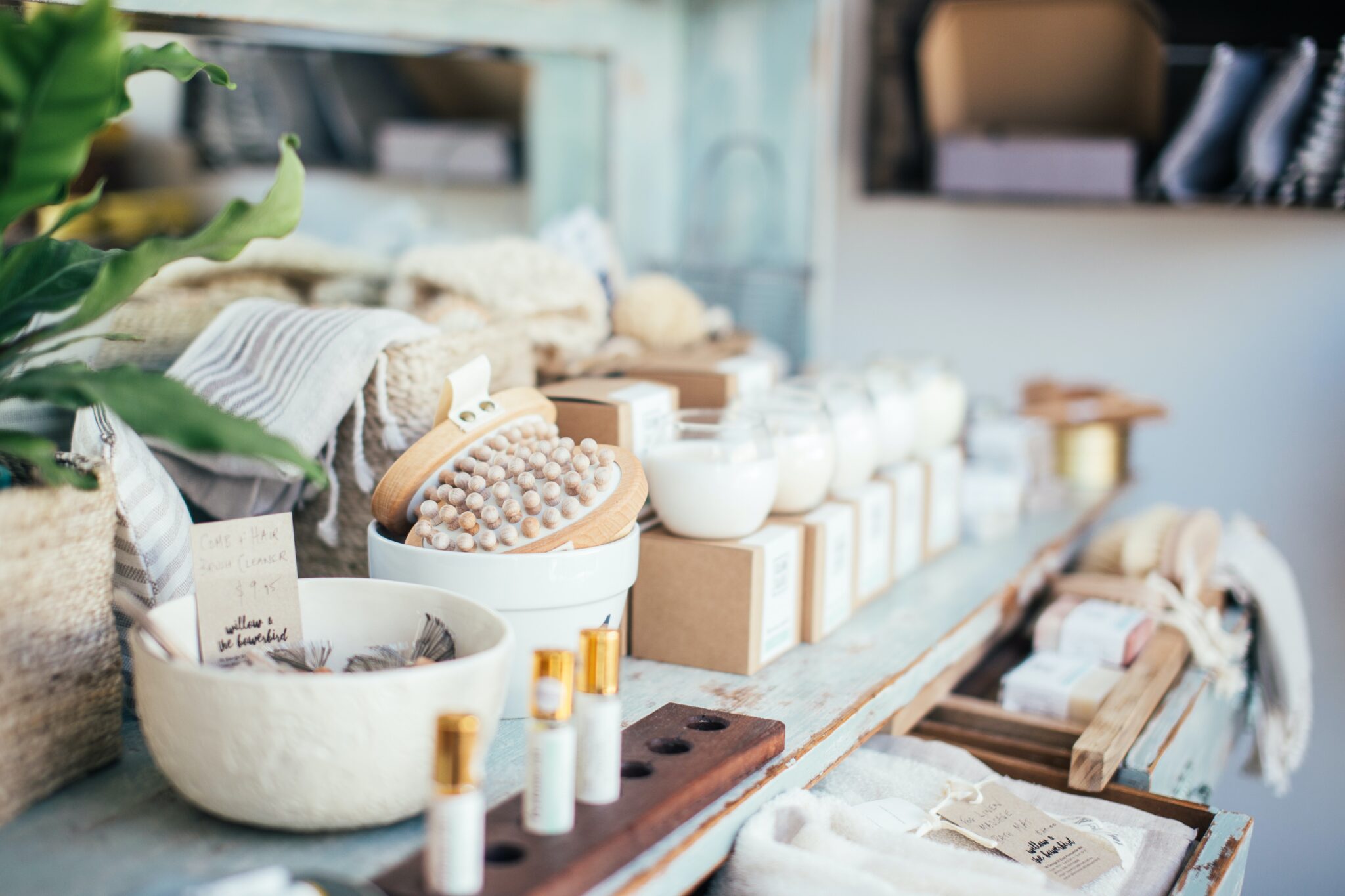 How to simplify life and get rid of stuff : 30 things to get rid of ...